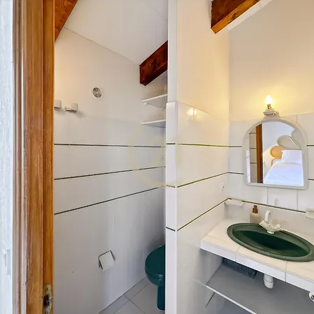 別荘 Hauteurs De Vue & Piscine Chauffee モンティセロ