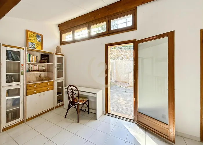 Hauteurs De Vue & Piscine Chauffee Tatil Evi Monticello